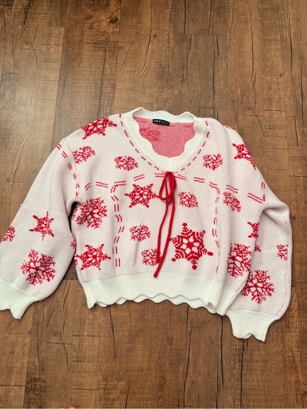 Women's Snowflake Print Sweater with Red Tie